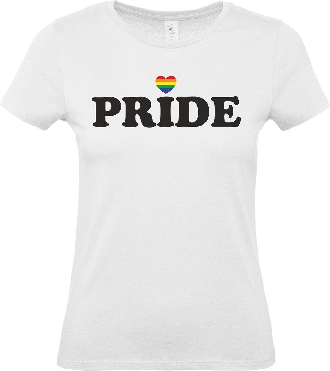 Dames t-shirt Pride met hartje | Regenboog vlag | Gay pride kleding | Pride shirt | Wit | maat XS